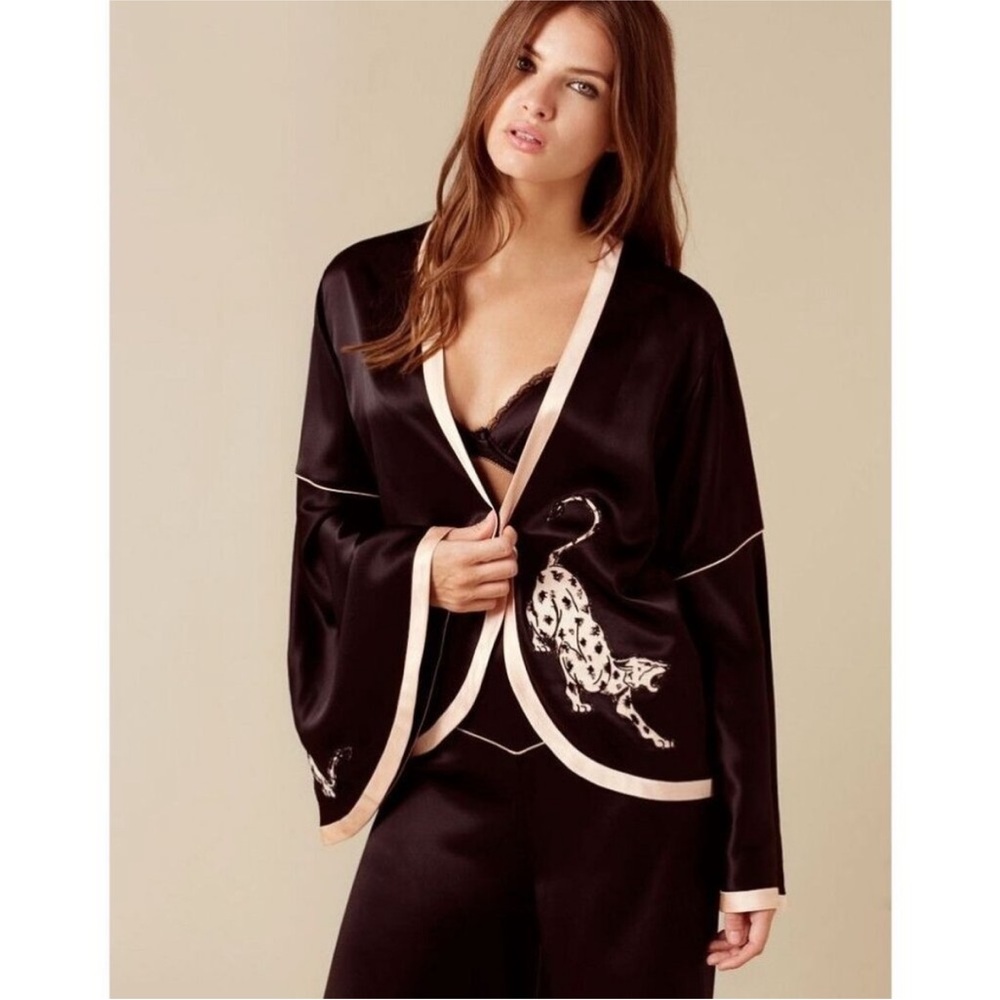 Agent Provacateur AP size 6 / small selene panther pyjama robe